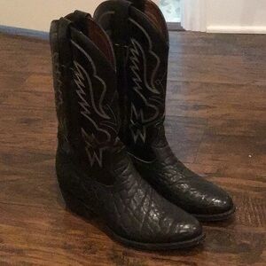 Vintage Men’s black leather cowboy boots. Sz 8 1/2.